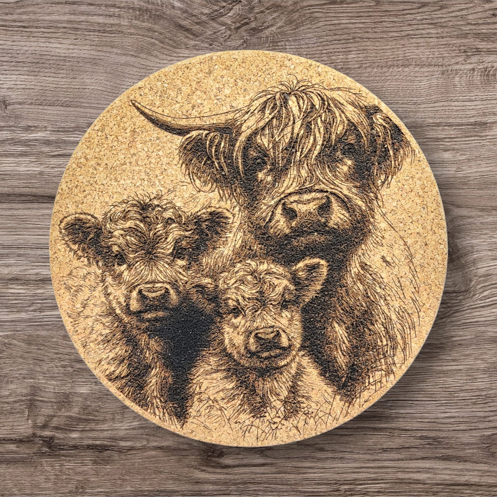 Engraved Cork Hot Plate– Highland Cow & Calves